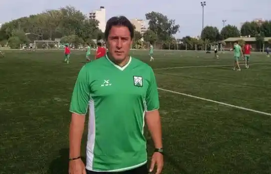 B Nacional: Jorge Cordon asumió como técnico interino de Ferro
