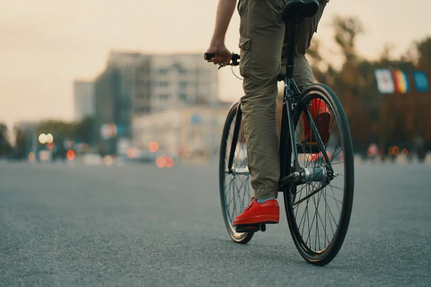 Córdoba: un joven de 18 años se clavó el manubrio de la bicicleta en el estómago y murió