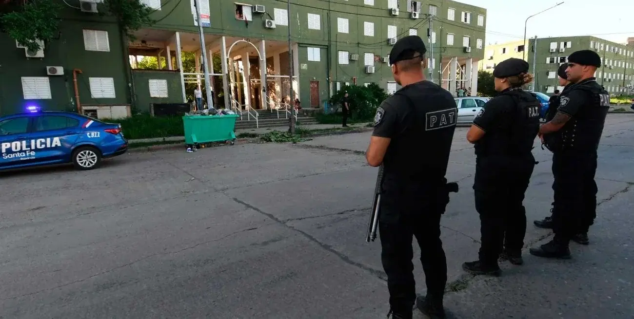 Sangriento ataque: se disfrazó de indigente para perpetrar un homicidio a pleno día en barrio Centenario de Santa Fe