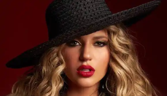 Esta exreina de belleza gana La casa de los famosos 3