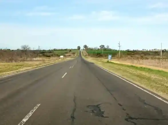 Cuatro fallecidos tras el choque entre dos camionetas en Corrientes, en la ruta nacional 12.