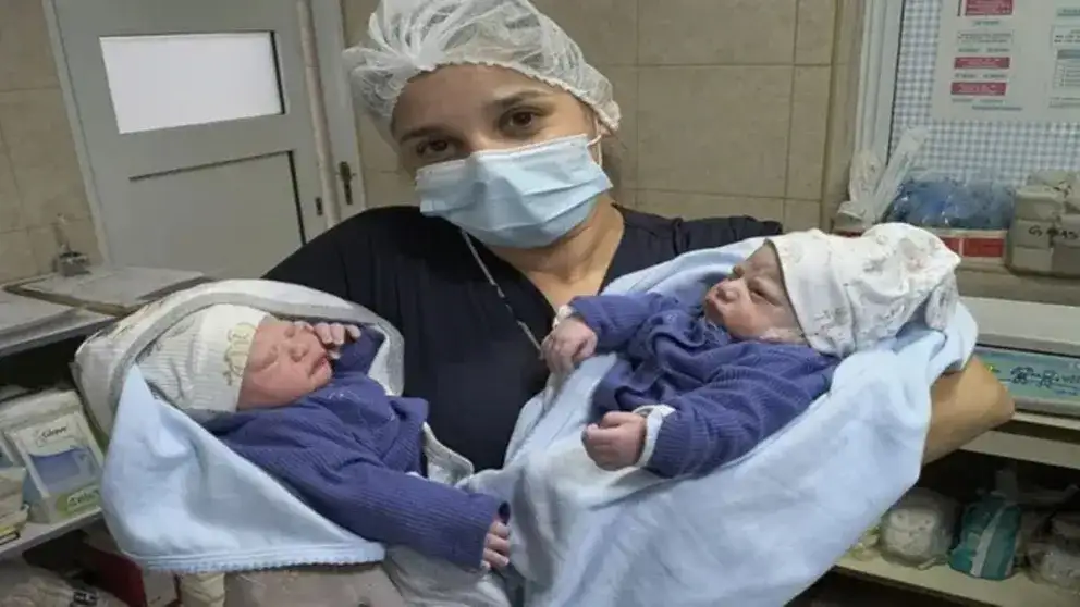 Entre Ríos celebró el nacimiento de los primeros mellizos de 2026 en Chajarí