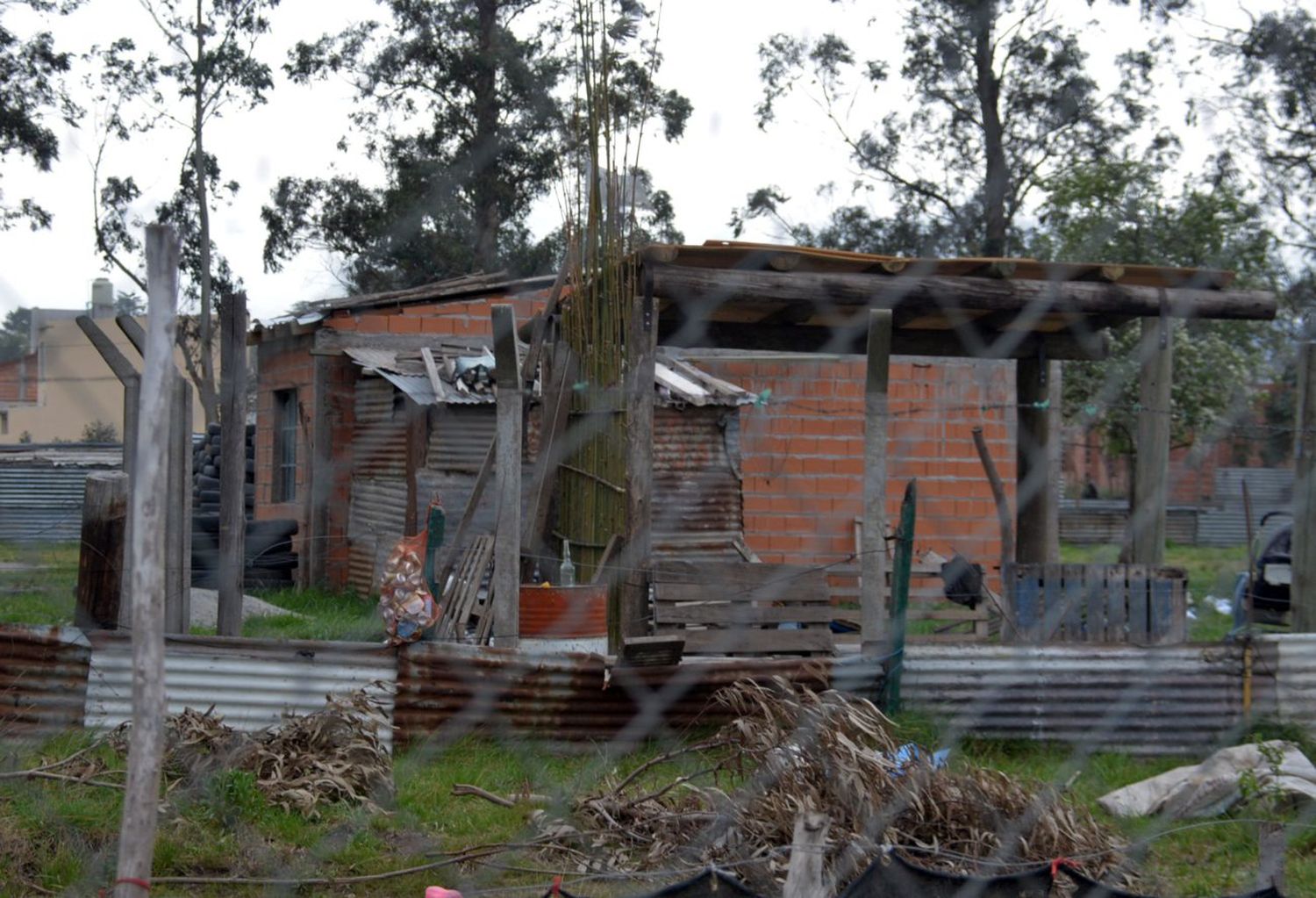 La Defensoría oficial analizó la toma de tierras y consideró que “en el fondo es una cuestión de distribución de la riqueza”