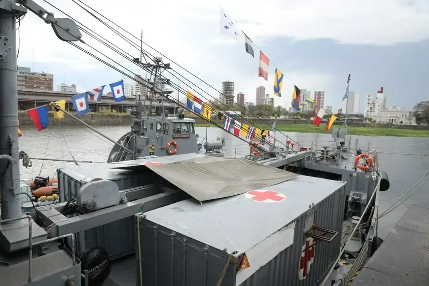 buque de la Armada llegó a Santa Fe - 8