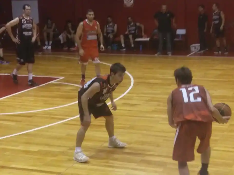 Independiente, derrotado en su primer juego del año