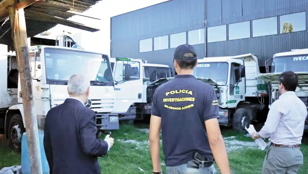 Escándalo en La Plata: Encuentran patrimonio municipal en un galpón