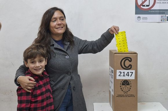 Votó Soltermam: “Las esperanzas nunca se pierden y el diálogo trae ganas de vivir en una ciudad mejor”