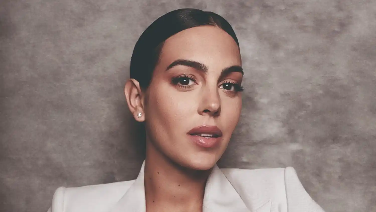 Georgina Rodríguez realizó un emotivo viaje al santuario de Fátima junto a sus hijos y compartió un mensaje espiritual que conmovió a sus fans/ Forbes