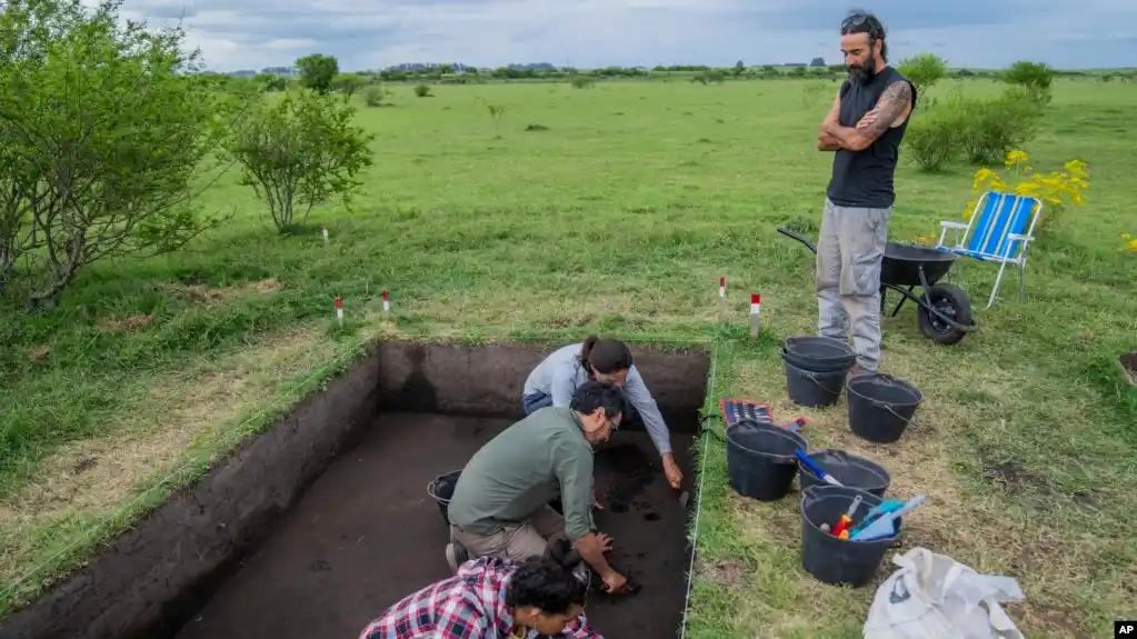Uruguay desentierra pasado y presente de aldeas indígenas