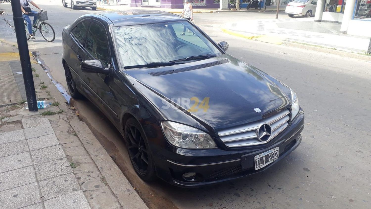 Venado Tuerto: le robaron las cuatro ruedas del auto