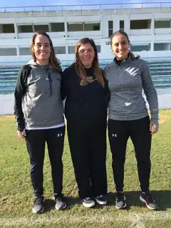 La selección tandilense femenina presentó su nuevo cuerpo técnico