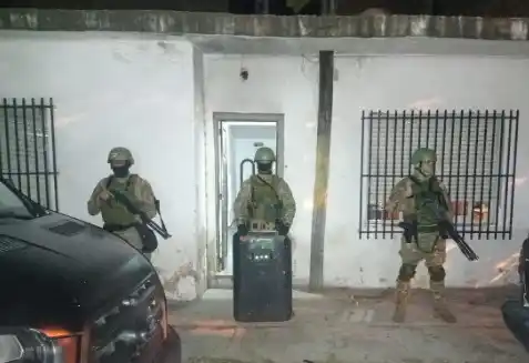 Las detenciones se realizaron en el marco de allanamientos que se efectuaron en varios domicilios rosarinos.