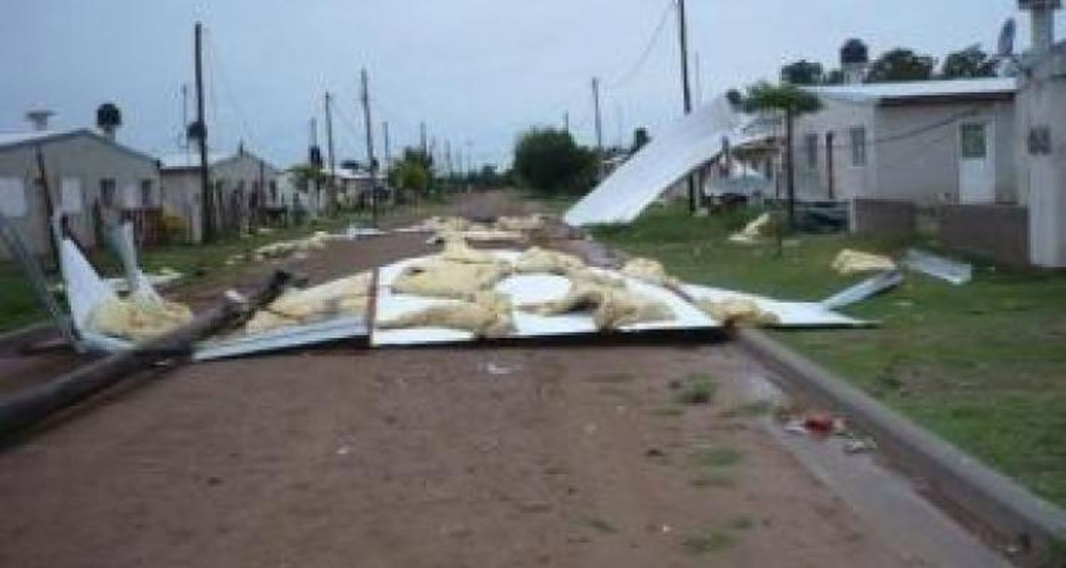 La lluvia llegó entre el alivio y la tragedia