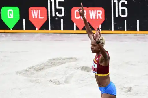 Yulimar lo volvió a hacer: clasifica relajada para la final .