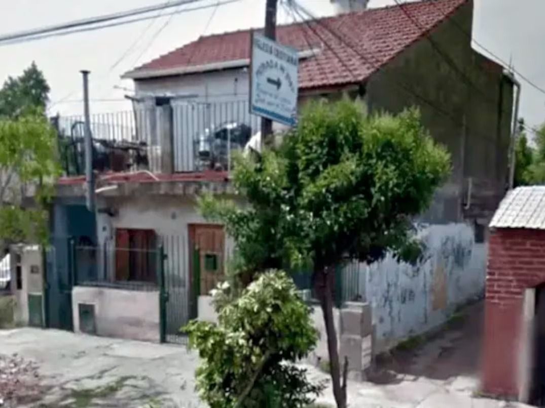 La sospechosa intentó escapar, pero fue apresada poco después.