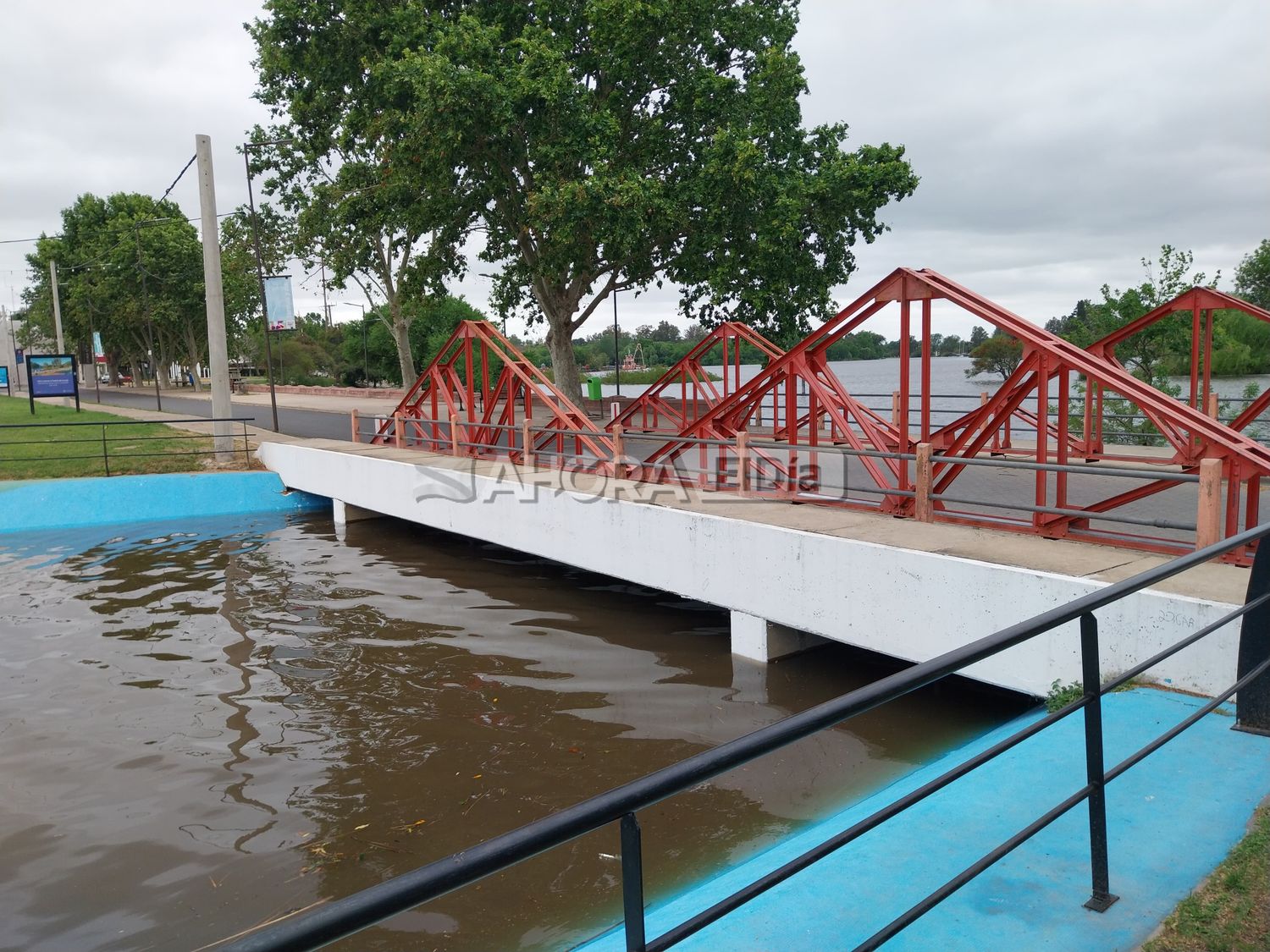 La evolución del río Gualeguaychú: cómo amaneció el puerto local