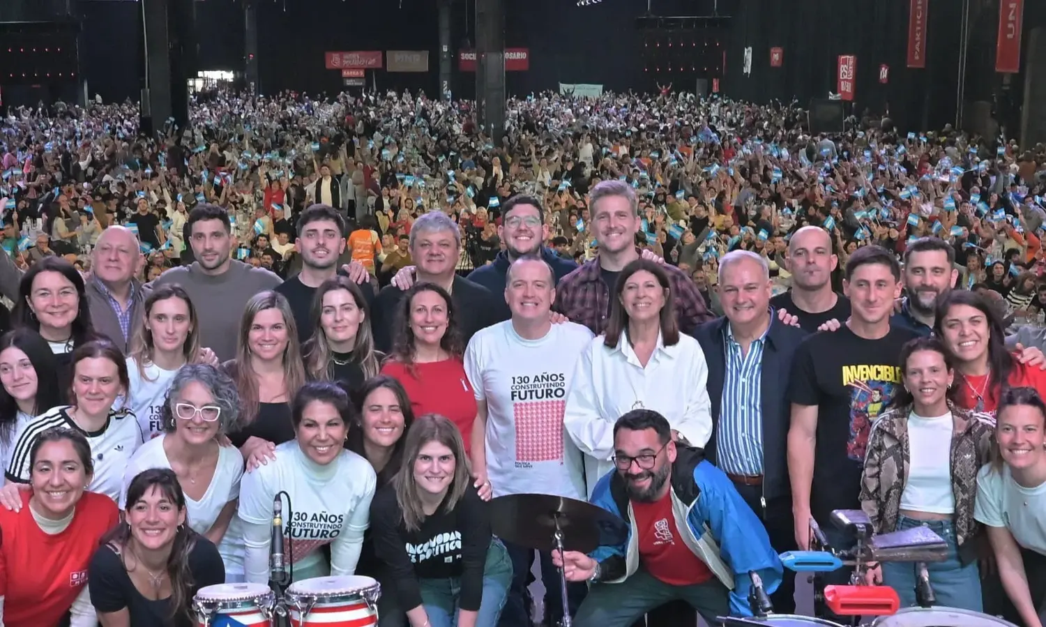 EN CARRERA HACIA 2027