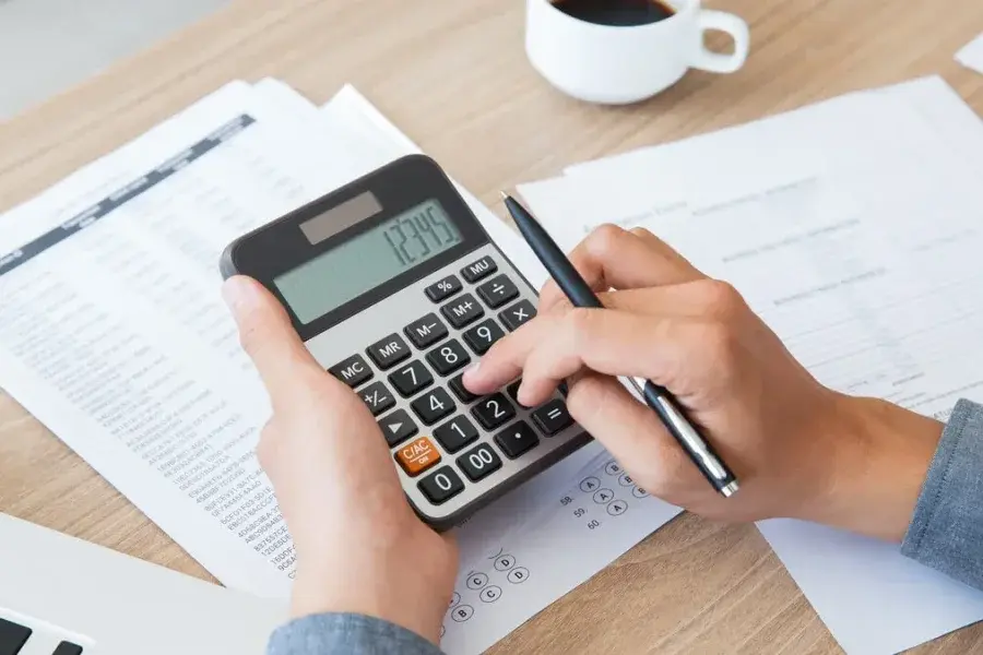 Impuesto a las Ganancias: rige el piso de $330.000 y alcanzaría a algunos aguinaldos