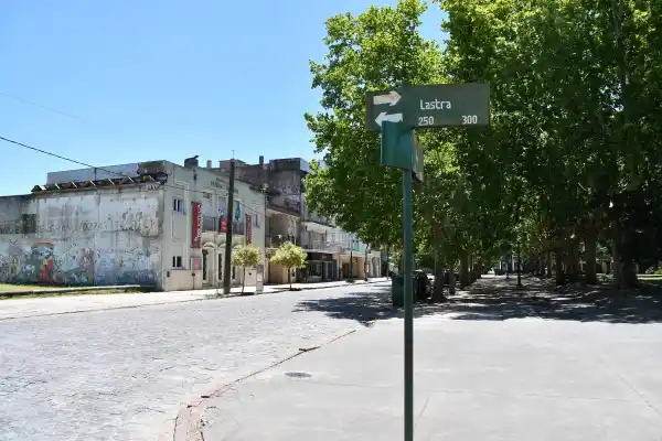 Mañana se implementará definitivamente el sentido único de circulación de las calles Alvear y Julián Quintana