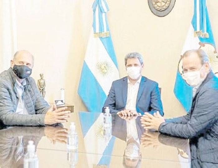 Bordet y otros Gobernadores peronistas piden un lugar en las PASO de 2023