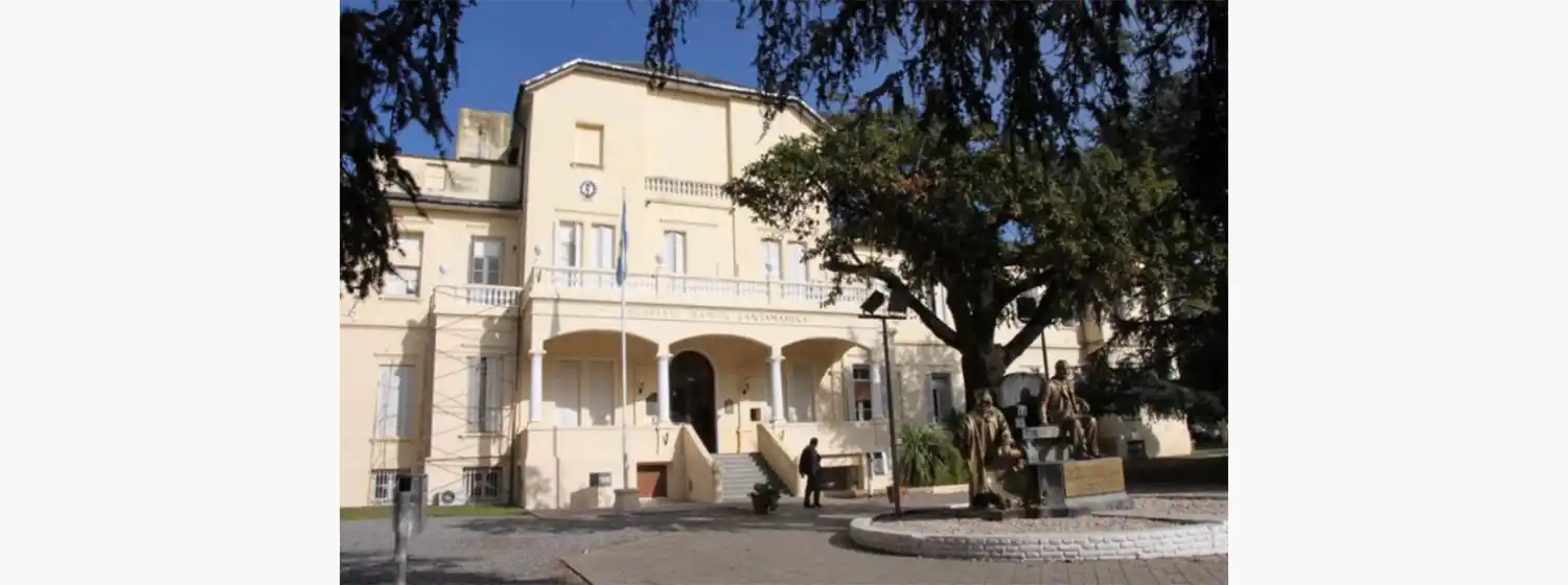 Funcionario atropelló y mató a un peatón: Intendente no ocultó el caso y lo echó