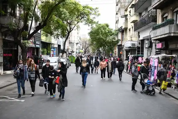 Un tramo de calle San Luis será peatonal este sábado