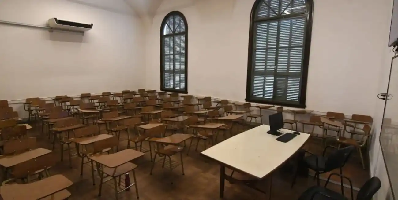 Desde este lunes y por 72 horas, los claustros universitarios estarán vacíos. Foto: Carolina Niklison