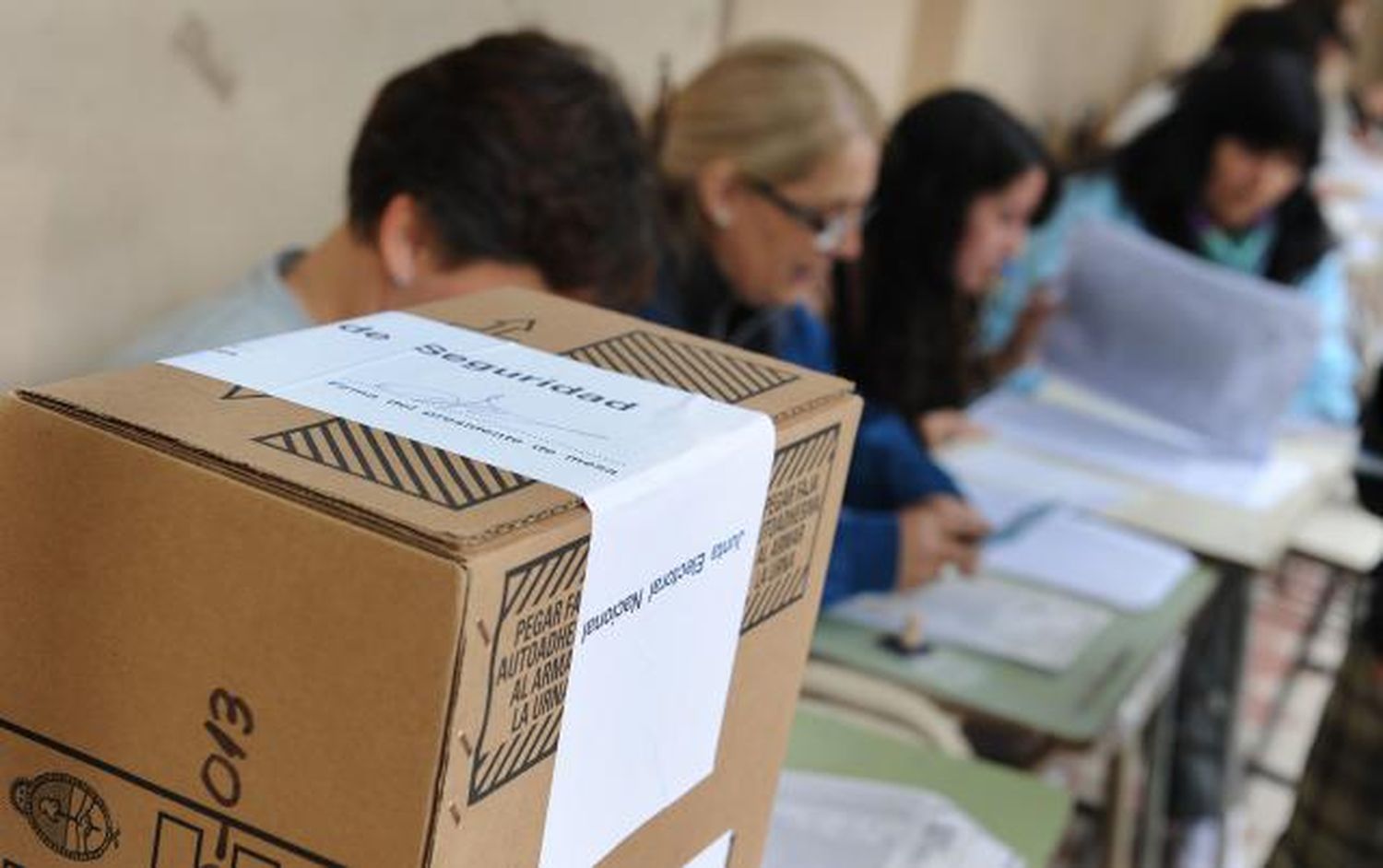 El Gobierno dio a conocer cuánto cobrarán las autoridades de mesa en las PASO