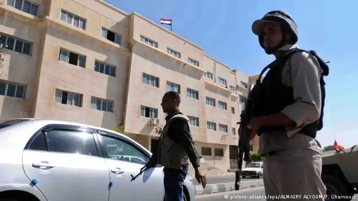 Egipto: 235 muertos en atentado a mezquita