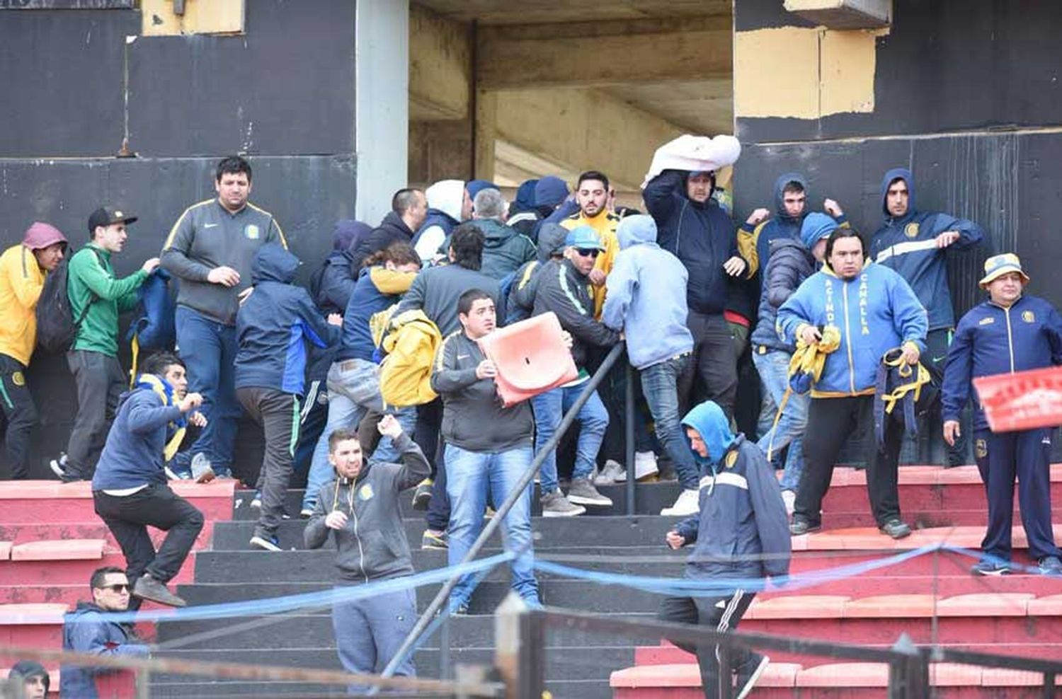 Central, Colón y un empate con incidentes