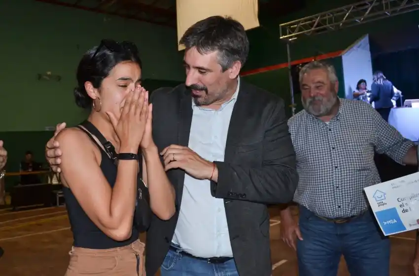 Miramar y Otamendi: exitosa Preadjudicación de Viviendas