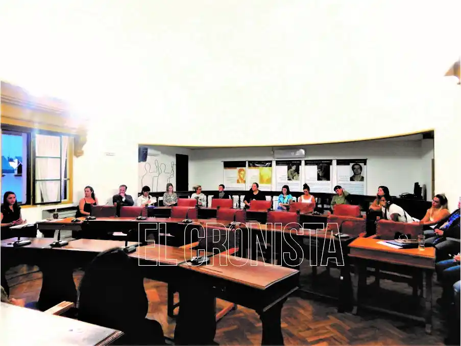 Ayer se desarrolló la primera sesión del Parlamento de las Mujeres y Diversidad de Géneros