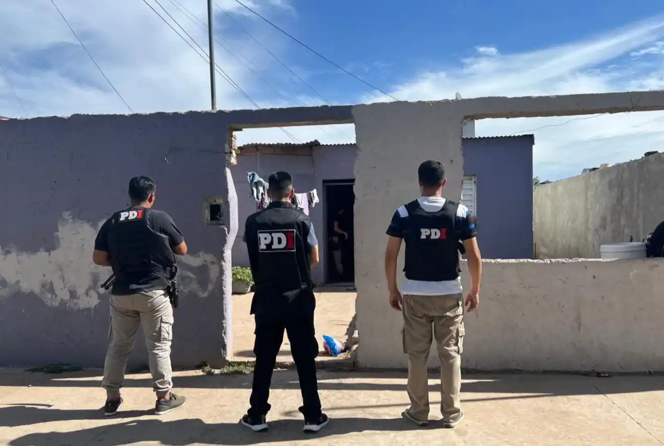 Siete allanamientos en Rafaela: identificaron a una mujer por microtráfico y recuperaron elementos robados