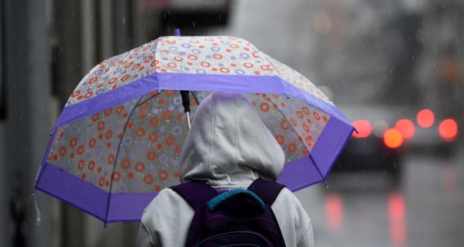 El SMN pronostica lluvias aisladas para la mañana y la tarde de este domingo.