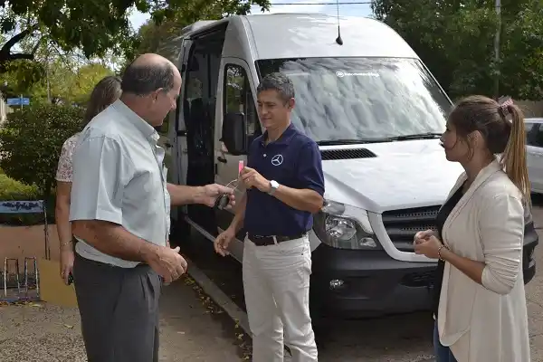 Urdinarrain cuenta con un vehículo para el traslado de personas con discapacidad