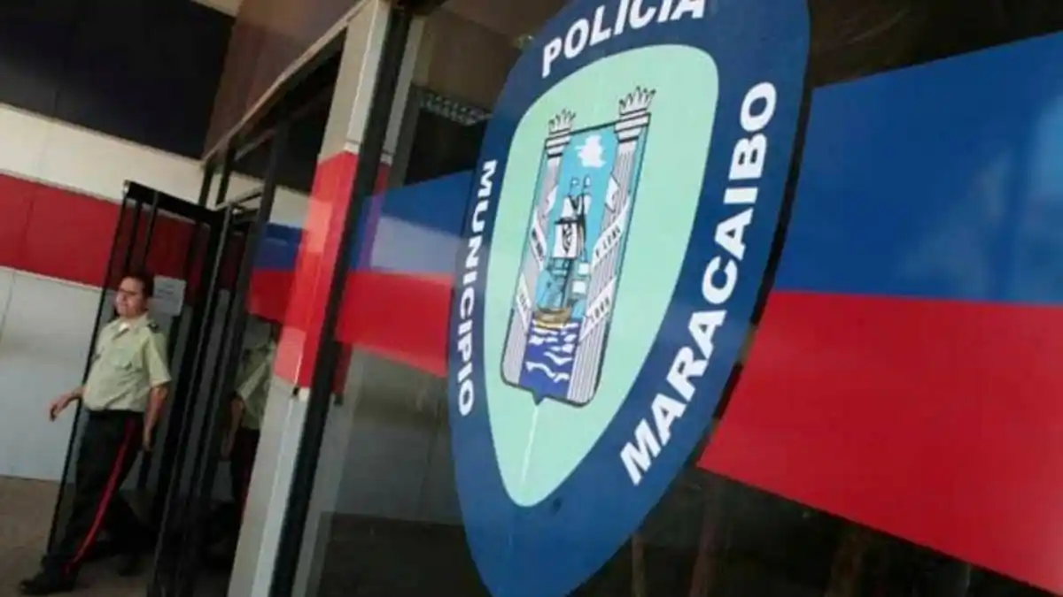 Agarraron in fraganti a hombre cometiendo actos lascivos en instalaciones de centro comercial