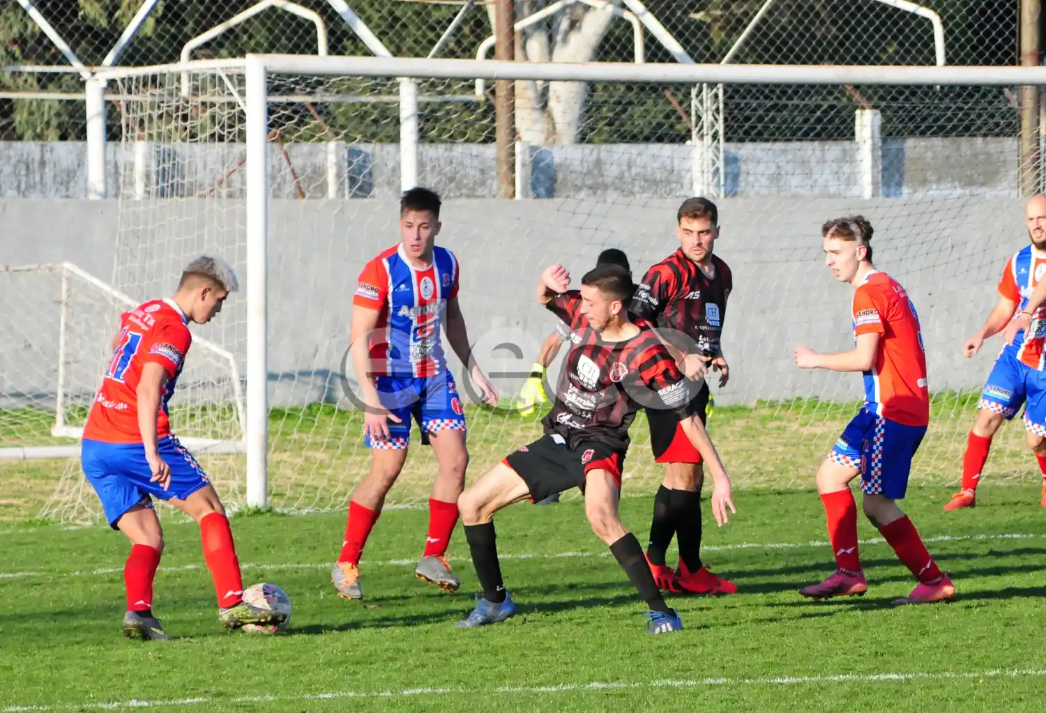 Ferro y Juarense se presentan como visitantes.