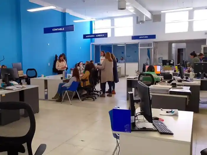 “El reclamo es salarial, pero también es por las prestaciones”, explicaron tras la asamblea en PAMI