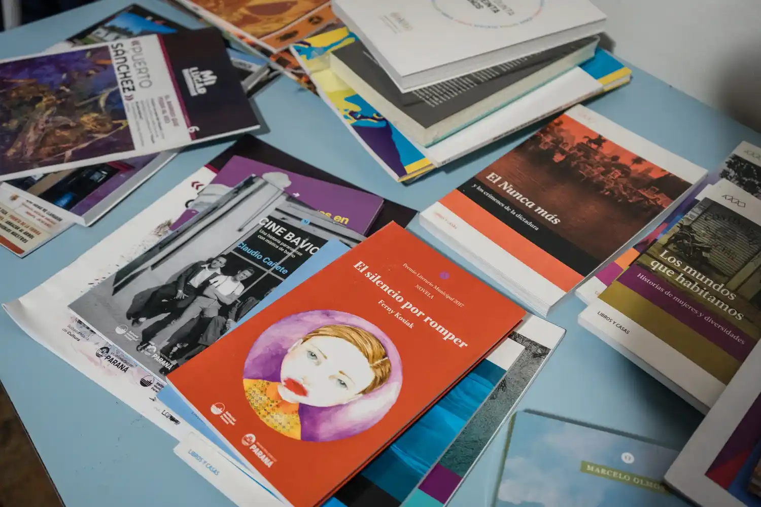 El Programa “Club Literario” recorre instituciones de Paraná