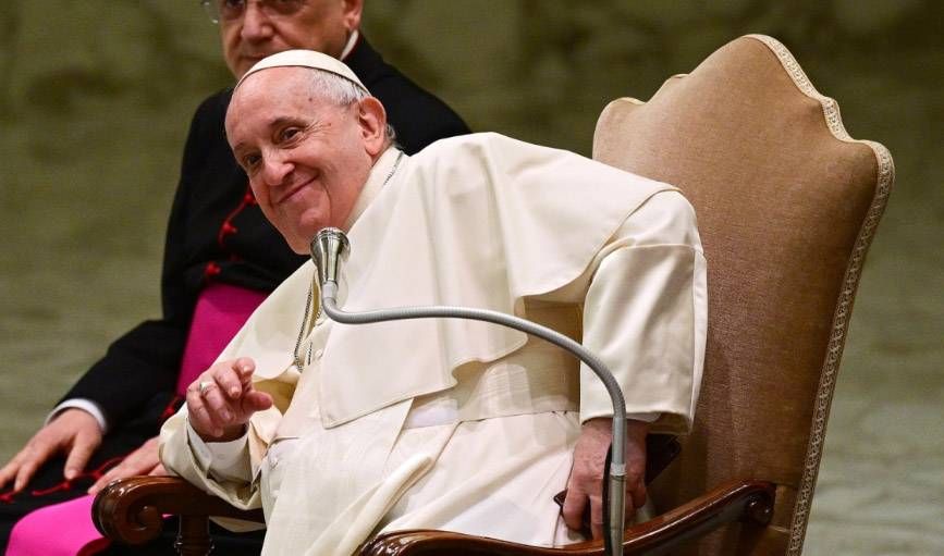 Francisco avanza en la reforma de la curia
