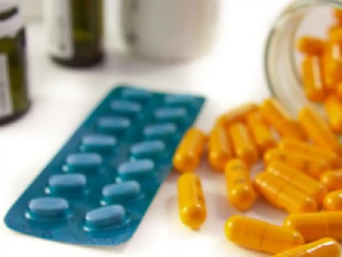 Casi la mitad de quienes consumen medicamentos se automedica