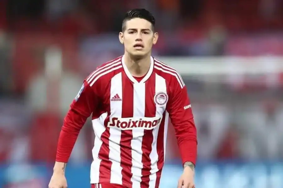 Un grande de Argentina quiere a James Rodríguez, recientemente desvinculado del Olympiacos
