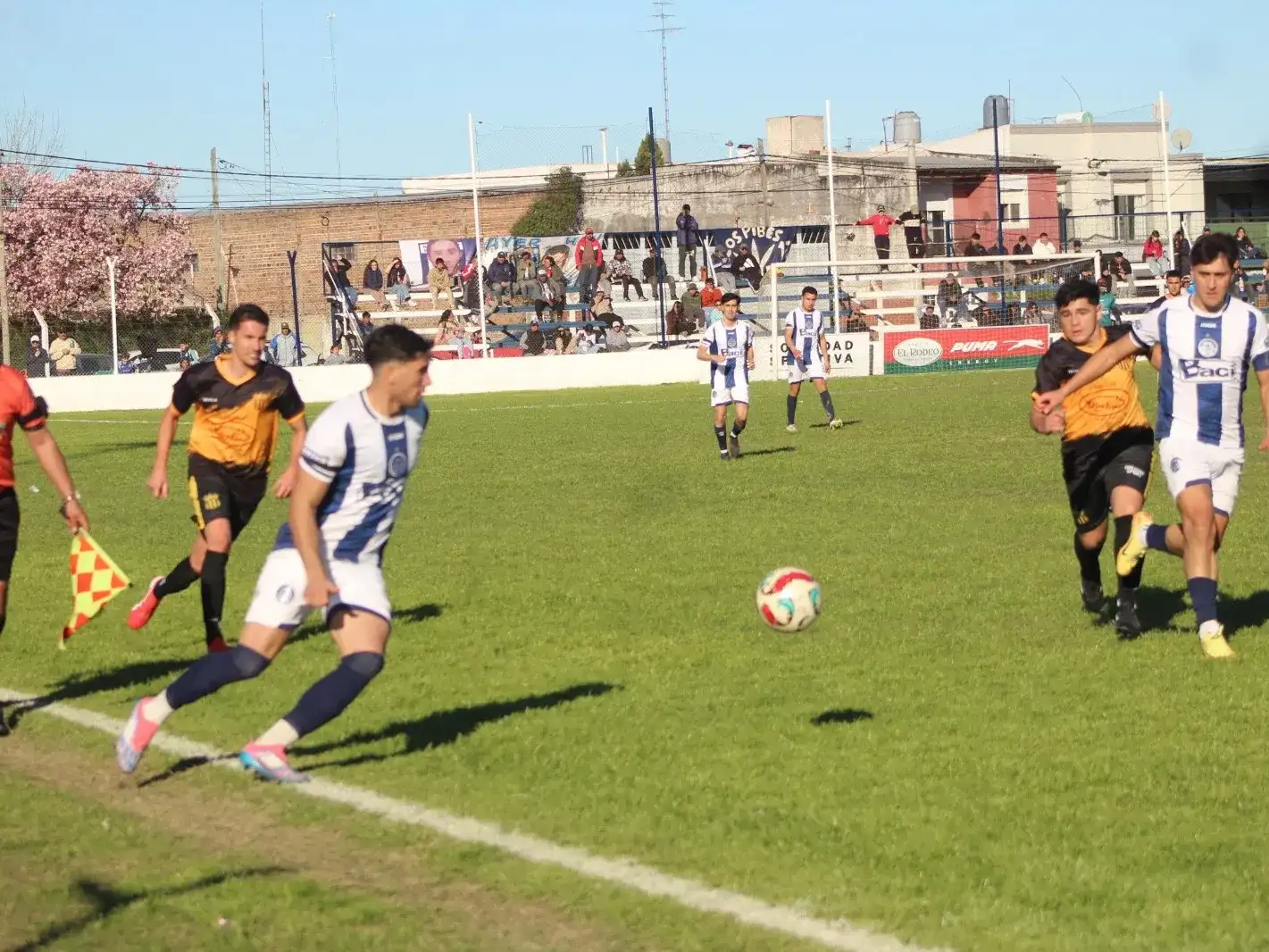Sociedad Sportiva le ganó a Juventud y es puntero del campeonato
