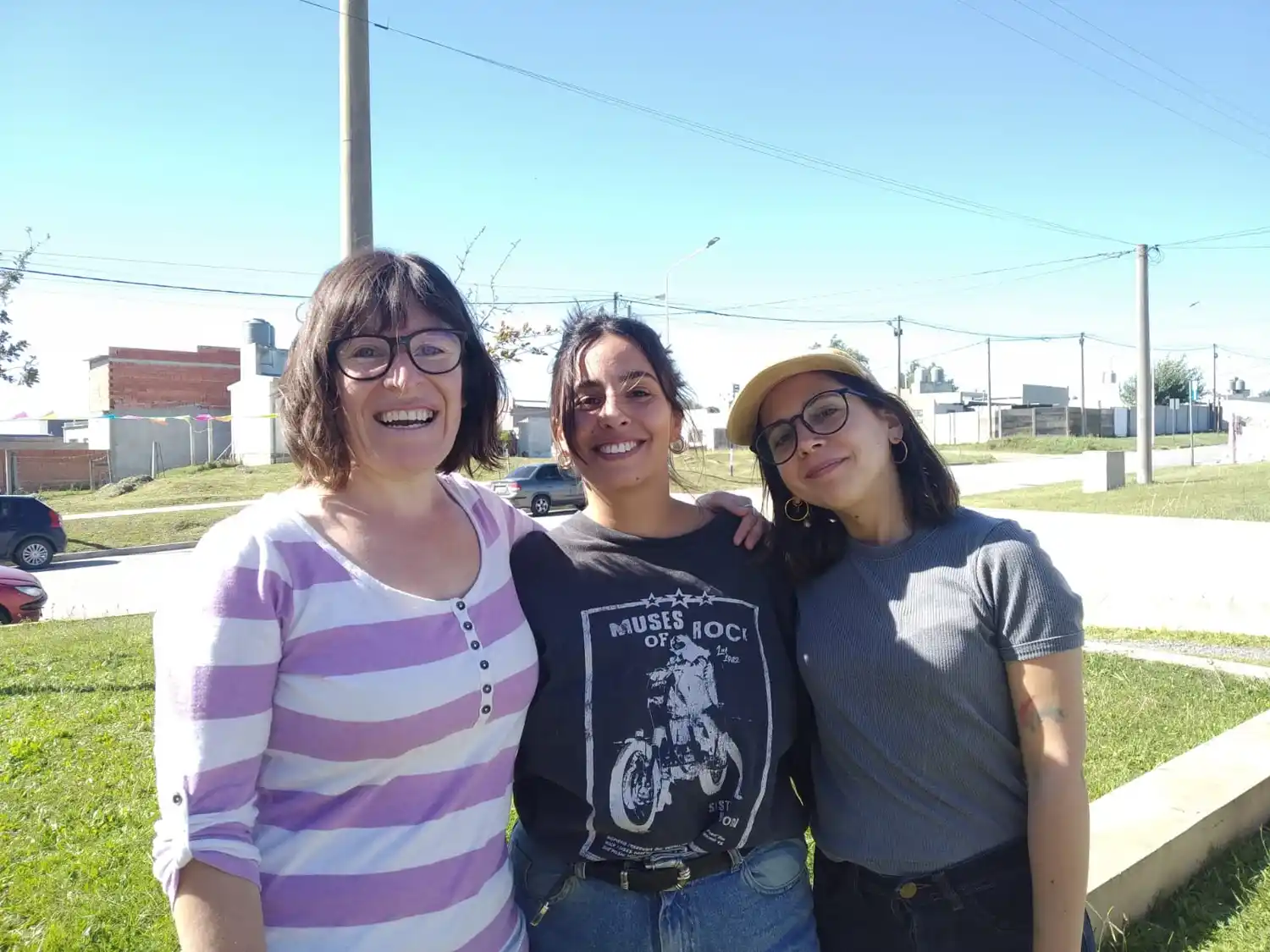 Micaela Sequeira, Giuliana Cantallops y Laura Barbat, en el espacio Nido de Movediza.