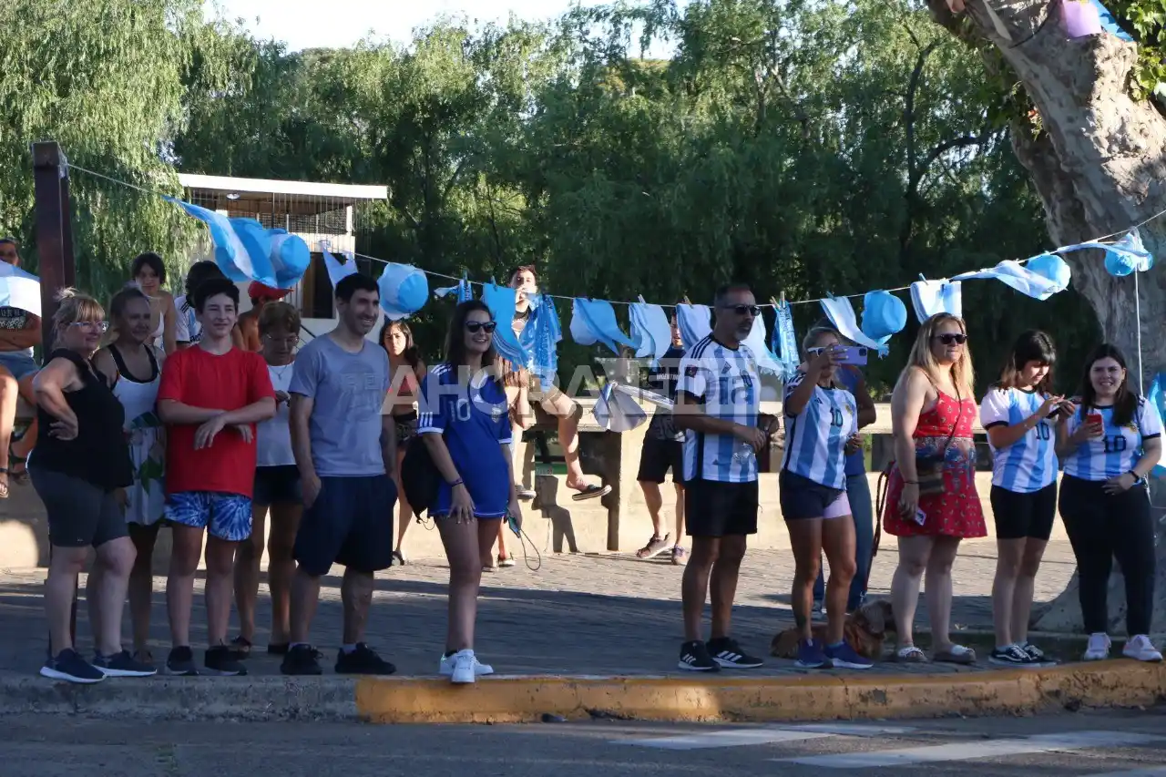 festejos costanera argentina 2 australia 1 - 6