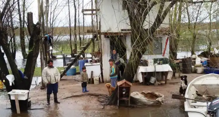 Temporal: En las islas, cuatro familias autoevacuadas