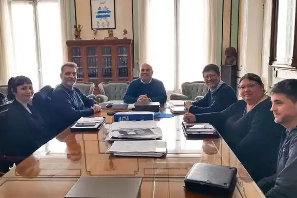 Esperanza: El SEOM se reunió con el intendente Rodrigo Muller