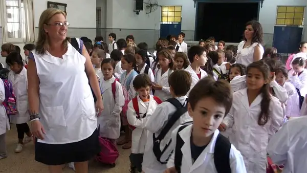 Uno de cada tres maestros trabaja en más de una escuela