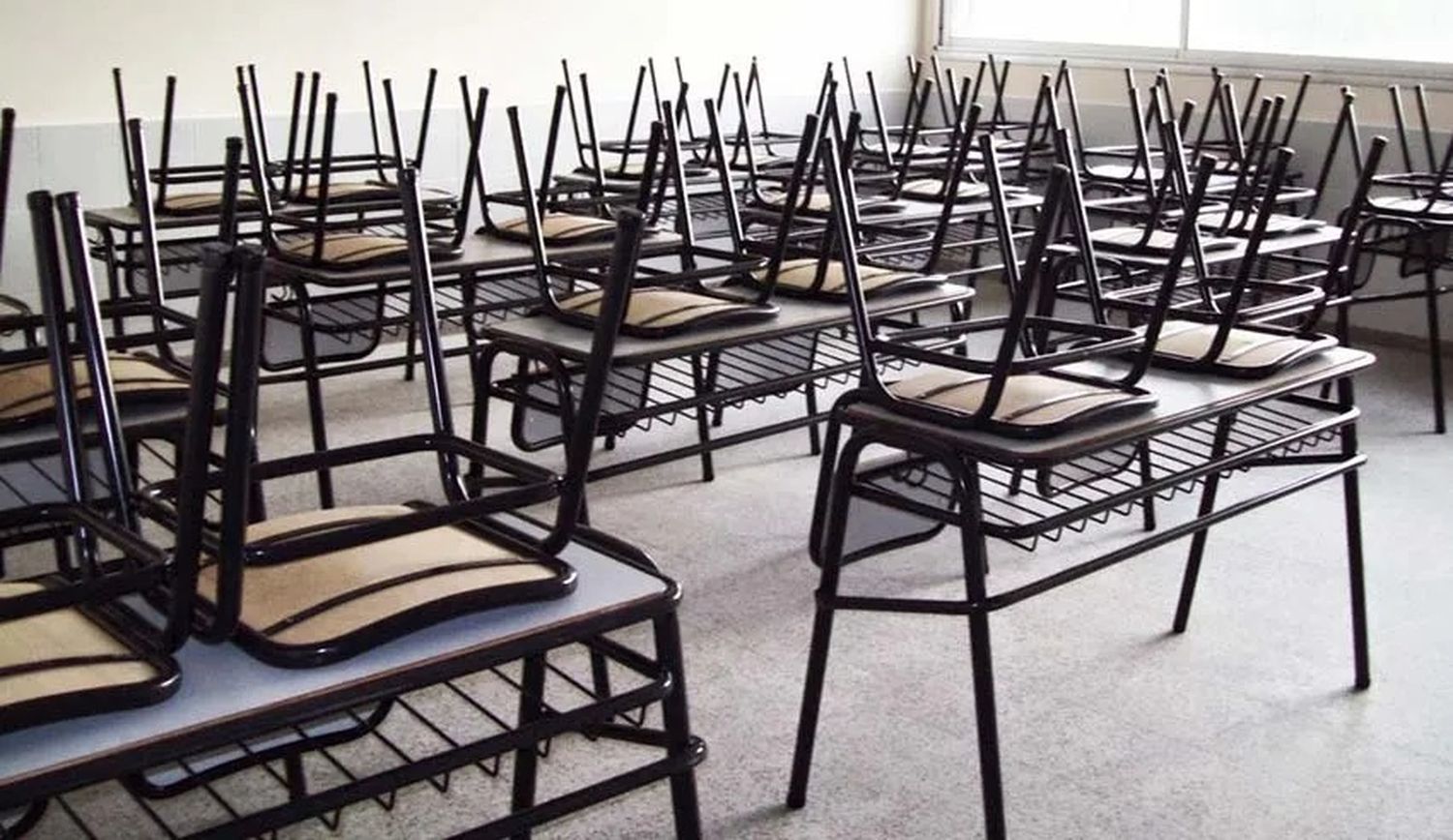 En medio de la ola de calor, ATE lanzó paro en las escuelas que se extiende por dos días