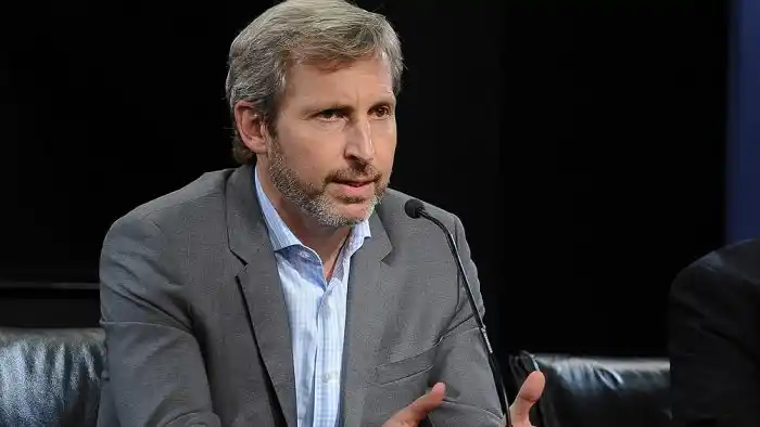 Frigerio: «Elegimos el camino gradual hacia el equilibrio de las cuentas públicas»